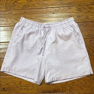 Nike Athletic Shorts White and Purple Relaxed Fit